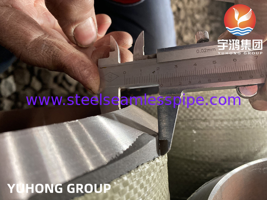 ASME SA335 P22 10&quot; SCH120 ท่อไฮเลอร์ไร้รอย สีดํา