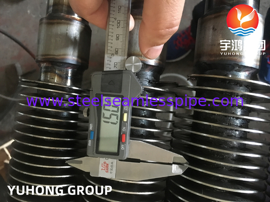 ASME SA213 T12 SMLS Tube Base Carbon Steel Fins HFW Fined Tube สําหรับเครื่องเย็นอากาศ