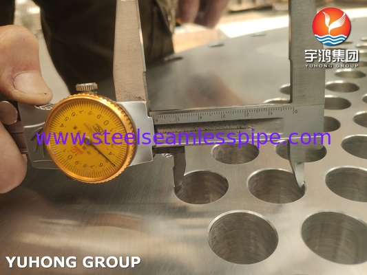 ASTM A182 F304 โลหะไร้สแตนเลส ผนังท่อแลกเปลี่ยนความร้อน โลหะ