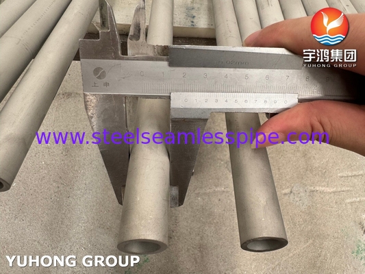 ท่อเหล็กไม่มีรอยต่อ Super Duplex ASTM A790 UNS S32750 ทนกรด