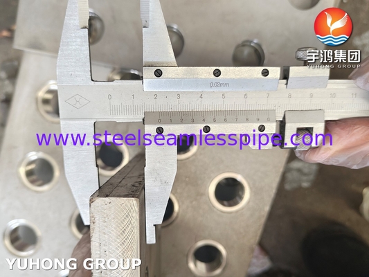 ASTM A240 TP304 หนังท่อและแผ่นรองรับสําหรับการจัดการความดันและอุณหภูมิ