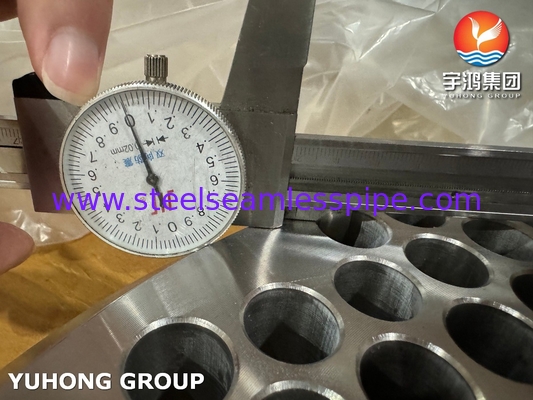 ASTM A182 F304L กระดาษท่อเหล็กดัดเหล็กดัดเหล็กสําหรับการประกอบเครื่องแลกเปลี่ยนความร้อน