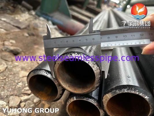 P9 ท่อไร้รอยเหล็กสแตนเลส ASTM A335 สําหรับการปรับปรุงเครื่องทําความร้อนน้ํามันดิบ