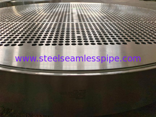 ASME SA-336 F5 ผนังท่อเหล็กสแตนเลส มีความต้านทานต่อการกัดกร่อนที่เพิ่มขึ้นด้วยโครเมียมและโมลิบเดน