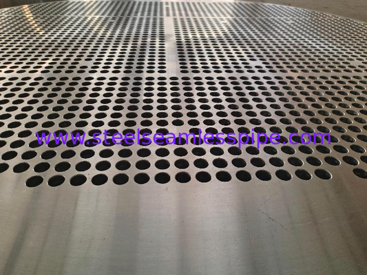 ASME SA-336 F5 ผนังท่อเหล็กสแตนเลส มีความต้านทานต่อการกัดกร่อนที่เพิ่มขึ้นด้วยโครเมียมและโมลิบเดน