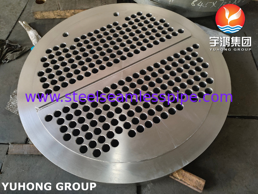ผนังท่อเหล็กสแตนเลส ASTM A335 ASME SA335 F5N OD 1761MM*182MM 2476HOLES*19.25MM การใช้งานแลกเปลี่ยนความร้อน