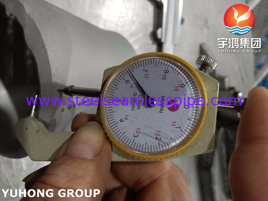 ASTM A815 UNS S32750 เครื่องลดความร้อนในสภาพแวดล้อมที่มีเคลอรีนอุณหภูมิสูง