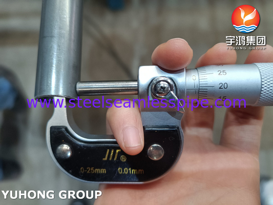 ทนทานต่อการกัดกร่อน ASTM A268 TP405 ท่อไร้รอย สําหรับการใช้งานในก๊าซน้ํามัน