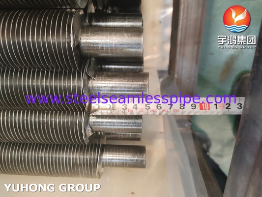 โลหะคาร์บอน ASTM A179 ประเภท G ท่อปีกที่ติดตั้งสําหรับเครื่องเย็นอากาศ