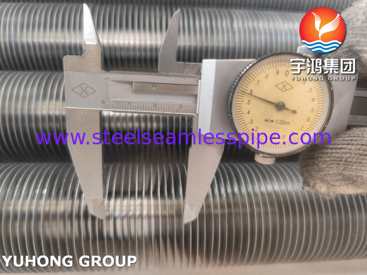 ASTM A179 ก๊าบอนสแตนเลส Fin Tube, L ประเภท Fin Tube, ด้วยสตรีปอลูมิเนียมสําหรับเครื่องเย็นอากาศ