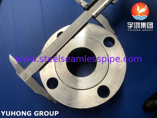 ASTM A105 Weldneck Raised Face Carbon Steel Forged Flange B16 การปรับปรุงความแข็งแรงและความแข็งแรงของเหล็กคาร์บอน5