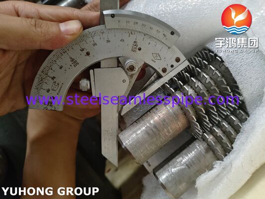 หลอดปรับระดับความถี่สูง TP304H Base / SS304 Fin