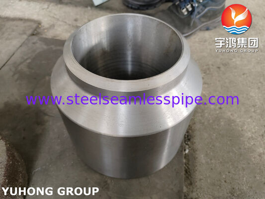 เหล็กกล้าคาร์บอนตีขึ้นรูป ASTM A105N หัวฉีดเสริมแรงในตัว ASME สำหรับถังแรงดัน