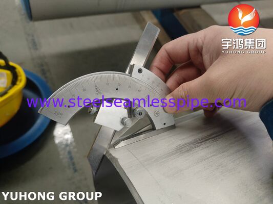 ASTM A358 CL1 TP316 / TP316L ท่อผสมเหล็กไร้ขัดสําหรับอุตสาหกรรมปิโตรเคมี 100% RT