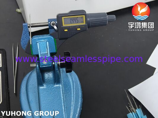 เข็มสแตนเลสทางการแพทย์ SUS304 17G TW แบบสามเหลี่ยมสำหรับสายสวนหลอดเลือดดำ ISO9626