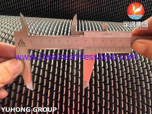 ท่อปีกขีดขีด ASTM A335 P22 ฐาน & 1Cr13 ปีก