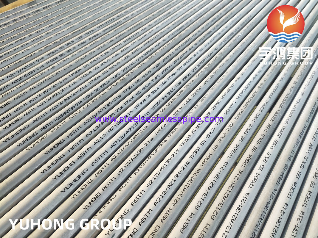 ท่อสแตนเลสไร้รอยต่อ ASTM A213 TP304 ดองและอบอ่อน สำหรับเครื่องแลกเปลี่ยนความร้อนและหม้อไอน้ำ