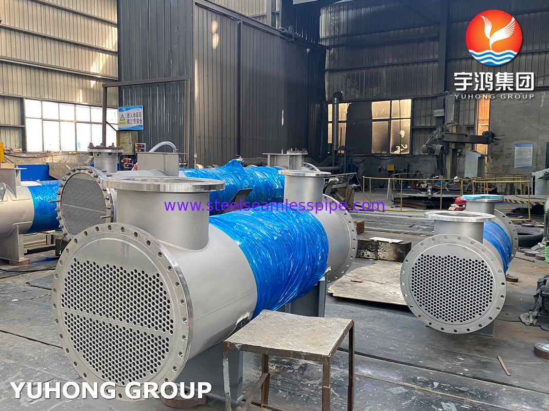 กล่องท่อสําหรับเครื่องแลกเปลี่ยนความร้อนหรือเครื่อง condenser ท่อตรง / ท่อ U เหล็กคาร์บอน / เหล็กสแตนเลส / ทองแดง