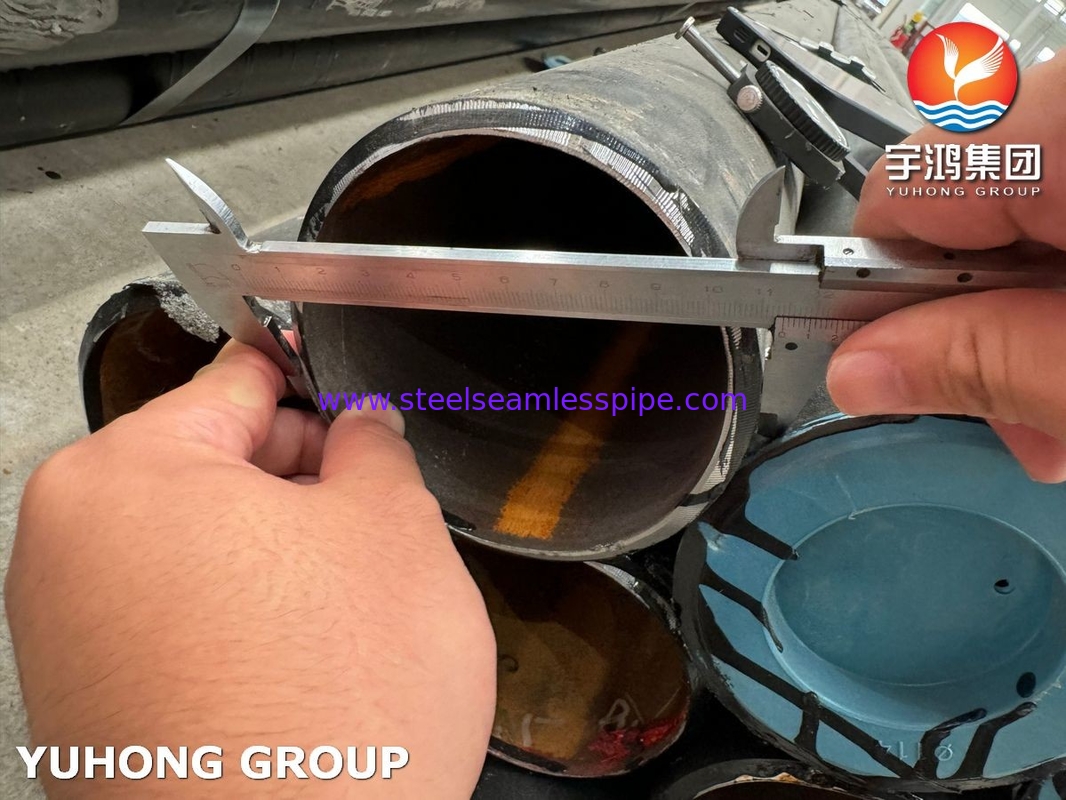 ASTM A335 GRADE P11 ALLOY STEEL SEAMLESS PIPE FOR HEATER RADIANT SECTION สายสว่างของเครื่องอบอุ่น