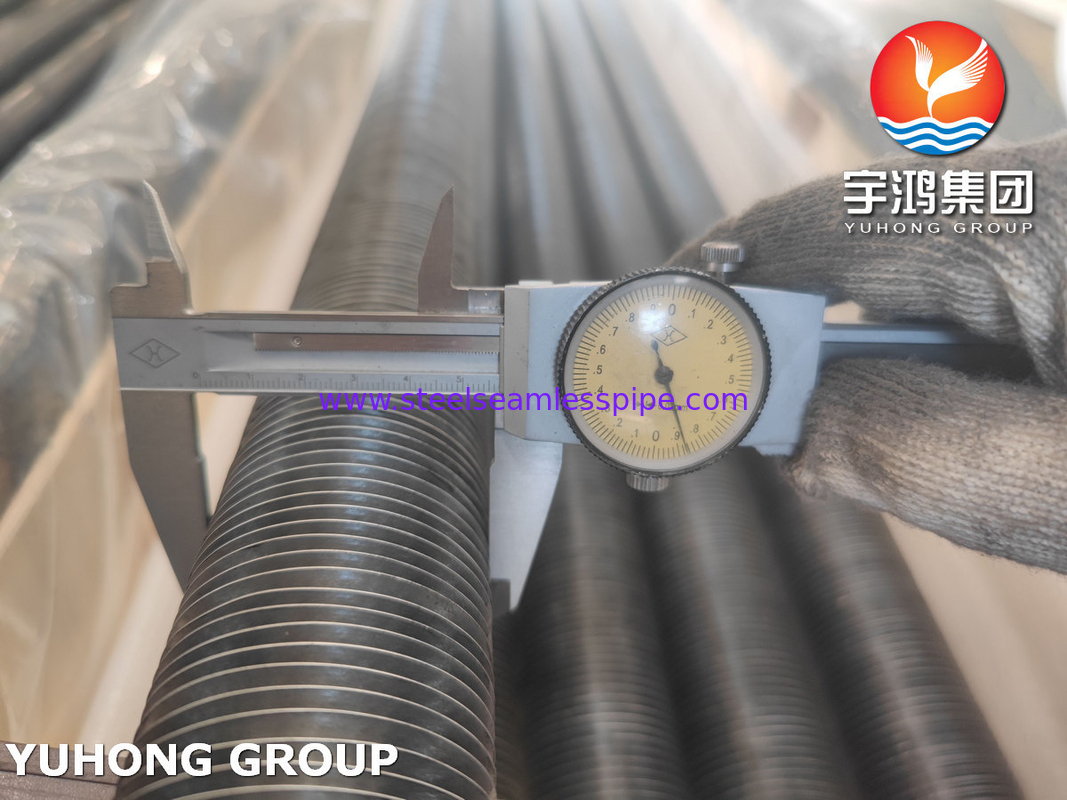 ASTM A179 ก๊าบอนสแตนเลส Fin Tube, L ประเภท Fin Tube, ด้วยสตรีปอลูมิเนียมสําหรับเครื่องเย็นอากาศ