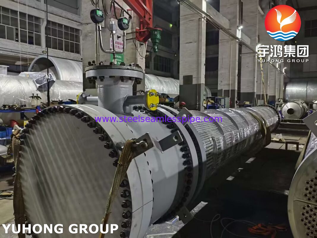 เครื่องแลกเปลี่ยนความร้อนหัวลอยที่มีท่อ 316L และ SA350 LF2/316L ผนังท่อเคลือบสําหรับการจัดการการกัดกร่อนที่ประหยัด