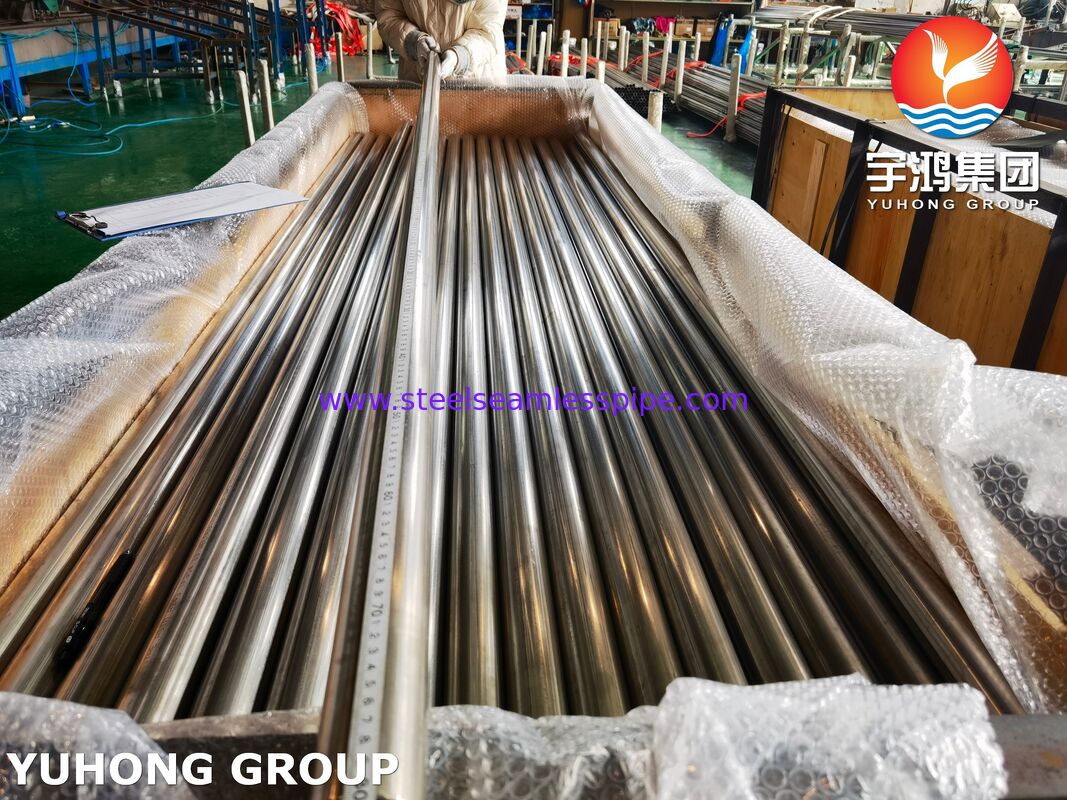 ท่ออัดสีสดใส ASTM A249 TP304 ท่อปั่นจากสแตนเลสสําหรับเครื่องแลกเปลี่ยนความร้อน