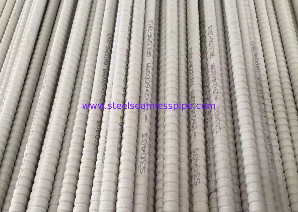 ASTM A213 S30403 ท่อปีกระบายน้ําที่ใช้พลังงานได้อย่างประหยัดสําหรับเครื่องแลกเปลี่ยนความร้อน