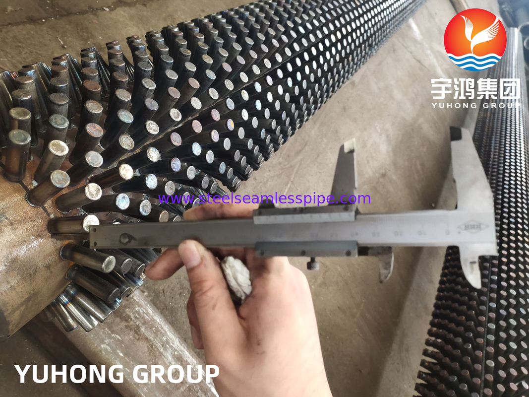 ASTM A335 GR.P9 ท่อไร้ตะเข็บแบบไม่มีรอยต่อ TP410 AL CS Studs Alloy Fin Pipe