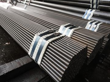ASTM A213 / ASME SA213 T5 ท่อเหล็กไม่มีตะเข็บ 1 "12 BWG 20FT, หม้อไอน้ำและตัวแลกเปลี่ยนความร้อน