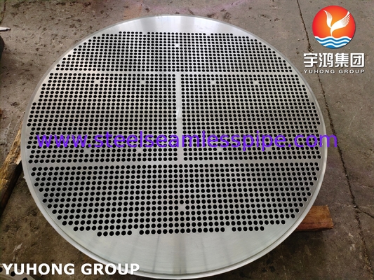 ผนังท่อเหล็กสแตนเลส ASTM A335 ASME SA335 F5N OD 1761MM*182MM 2476HOLES*19.25MM การใช้งานแลกเปลี่ยนความร้อน