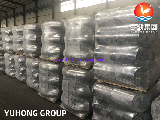 ASTM A234 WPB อุปกรณ์ท่อเหล็กคาร์บอนเคลือบสีดำ Tee / Elbow