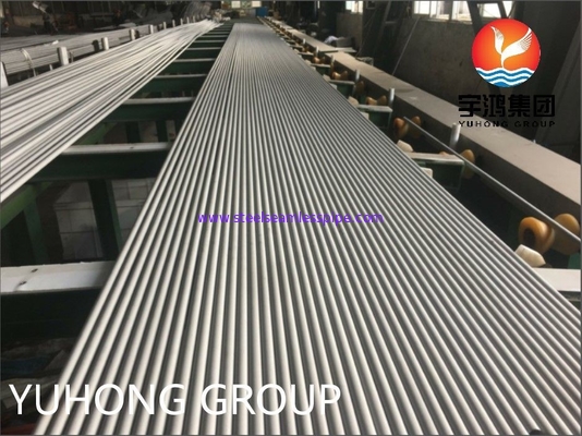 ASME SA213 TP304 หลอดสแตนเลสแบบไม่มีรอยต่อที่อบอ่อนสำหรับเครื่องแลกเปลี่ยนความร้อนและหม้อไอน้ำ